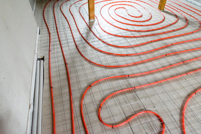 tubes-of-the-underfloor-heating-system-on-styrofoa-2025-10-15-00-11-31-utc.jpg